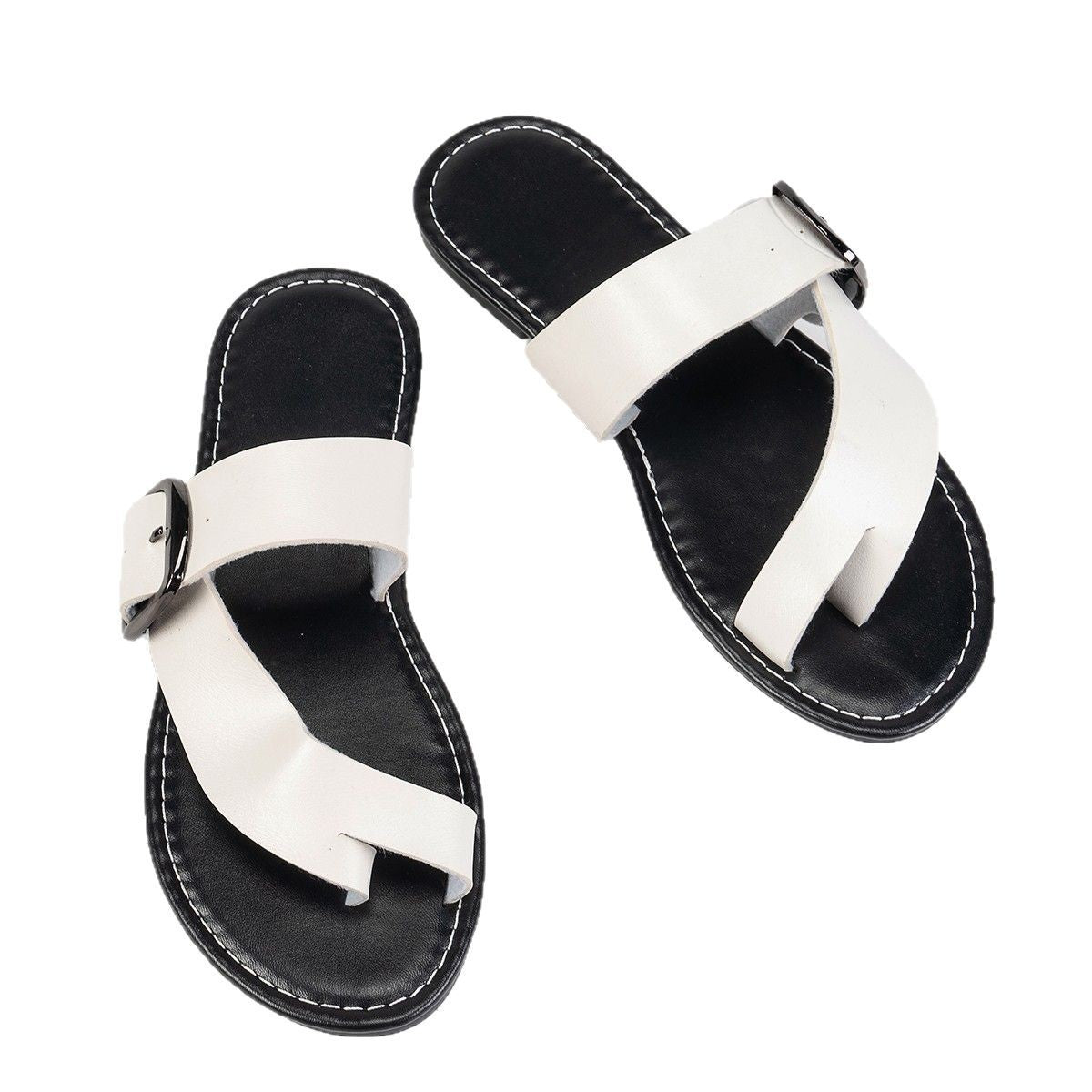 Buckle Clip Toe Sandals